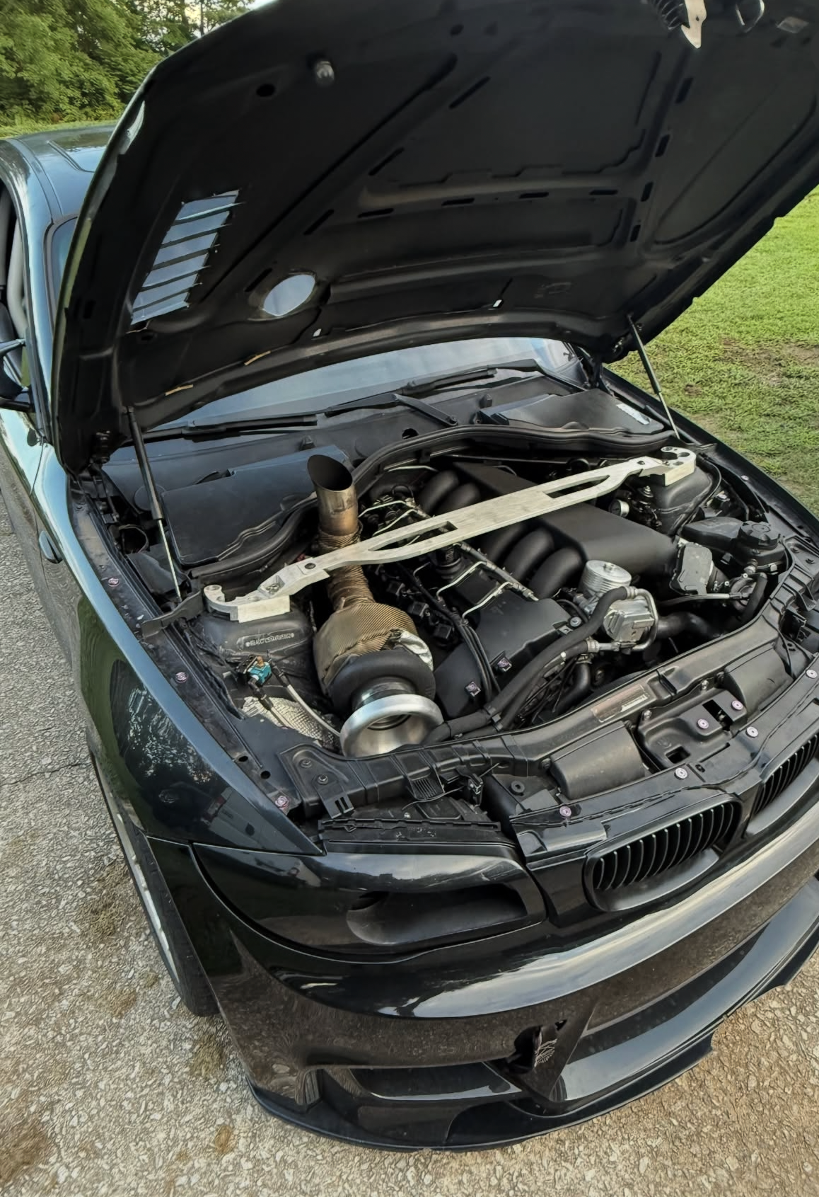 E8X