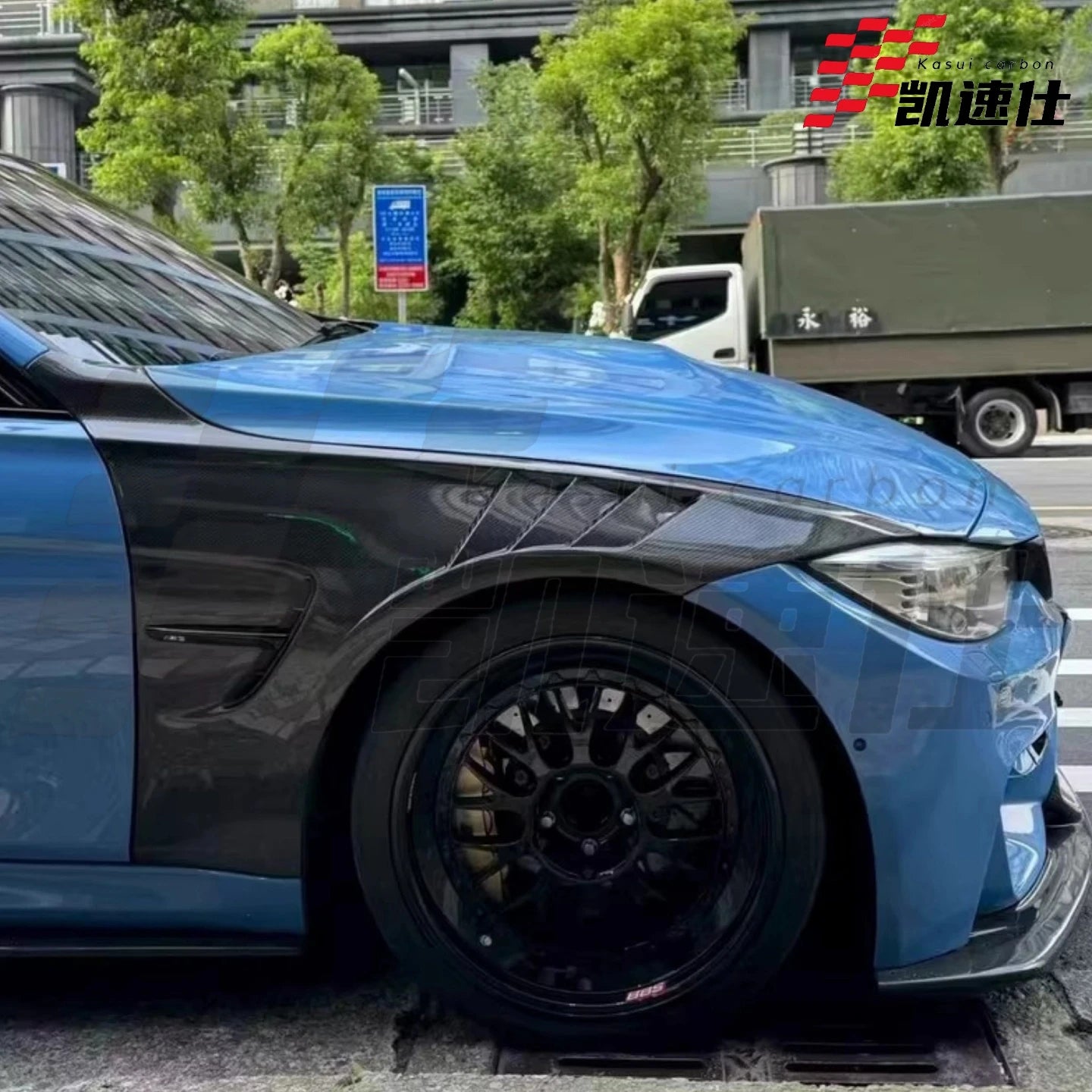 KSUI Style Carbon Fiber Front Fender for BMW F80 M3 F82 M4 2014- 2018 Front Bumper Side Fender Air Vented Mudguard Car Bodykit